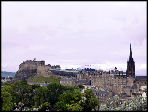 An image taken from the roof of the National Museum of Scotland of the Edinburgh Castle.