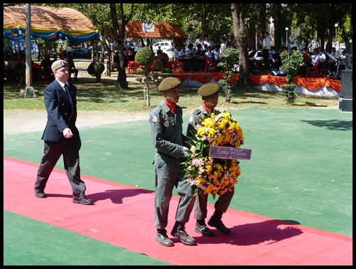 Julian Strathhearn marches behing his escort to place The Fallangs of Ubon wreath.