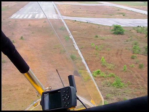 A view from the cockpit as Tom grieve lands at watthana Nakhon