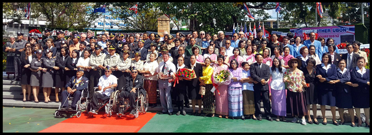 The end of the Ceremony and all the participants come together with a rendition of Auld Lang Syne.